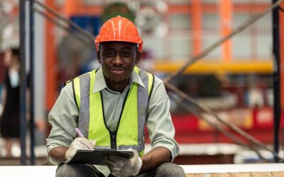 7 Pros of Hiring a Manufacturing Contractor